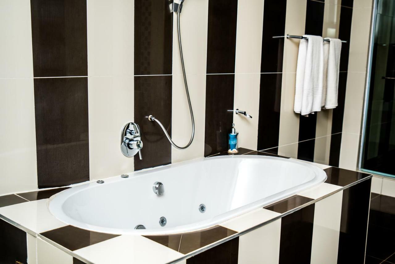 Ruby Stone Boutique Hotel Polokwane Exterior foto